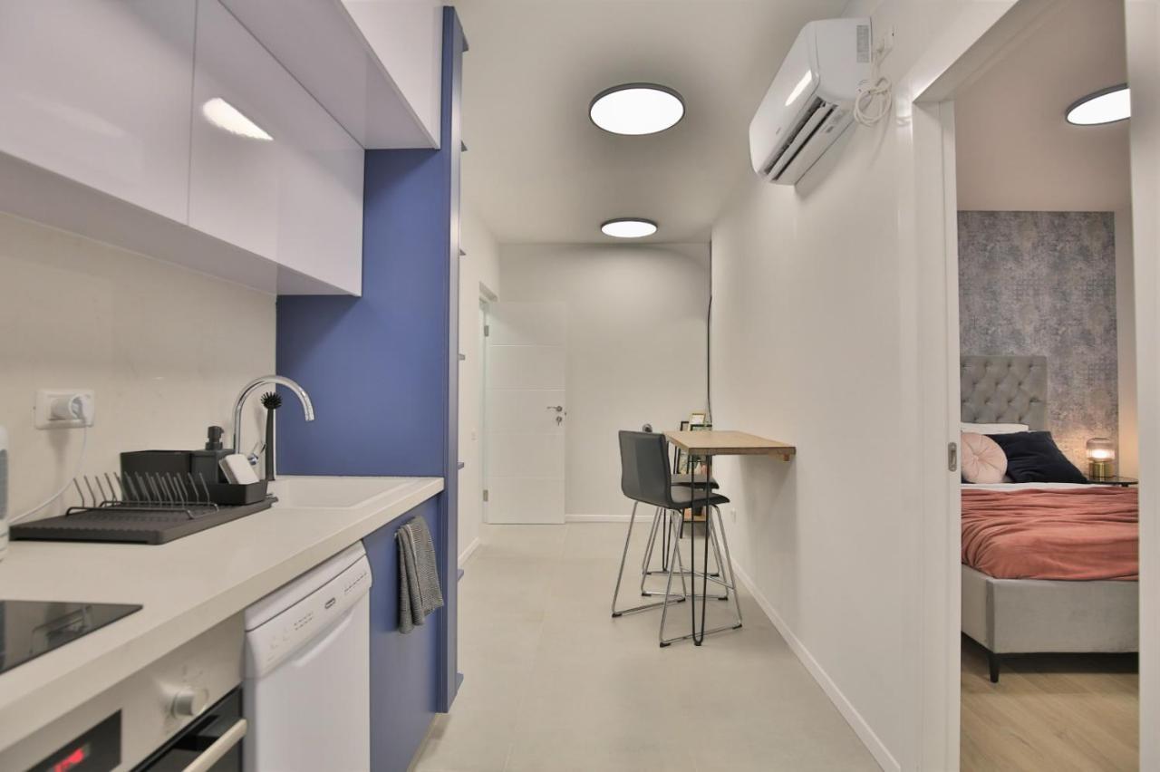 Cozy And Stylish 1-Bedroom Apartment Netanja Buitenkant foto