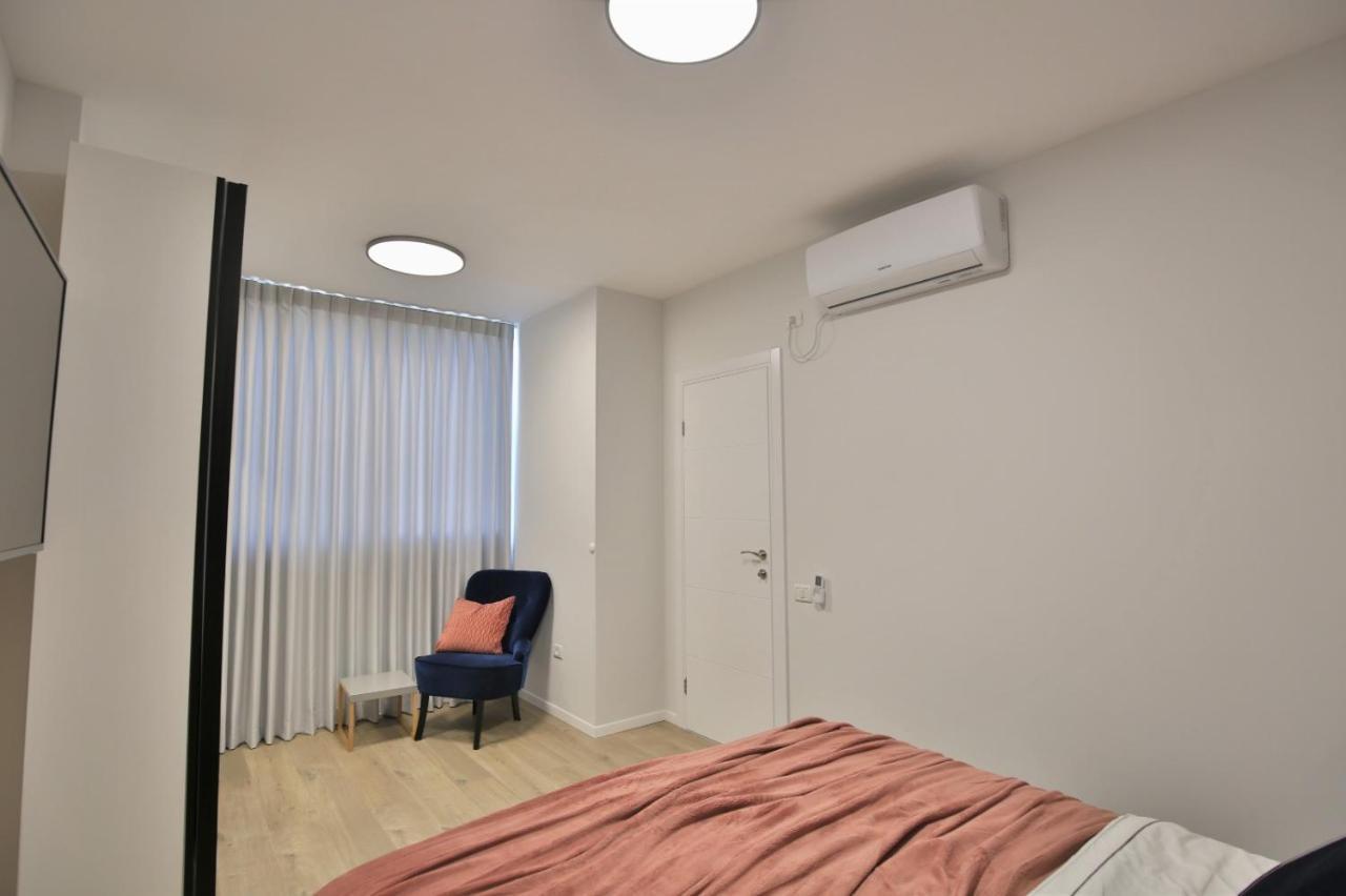 Cozy And Stylish 1-Bedroom Apartment Netanja Buitenkant foto